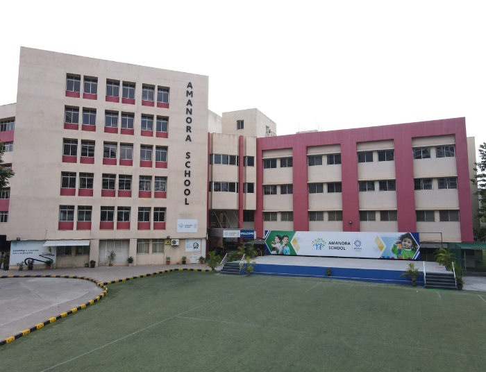 Amanora School